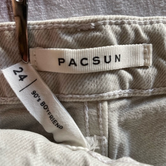 Pacsun 90s Boyfriend Jeans Women’s Size 24 Light Cream High Waist Grunge Ripped - Picture 2 of 16